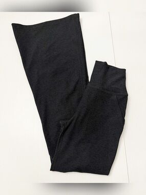 Beyond Yoga All Day Flare Pants Heather Black XS